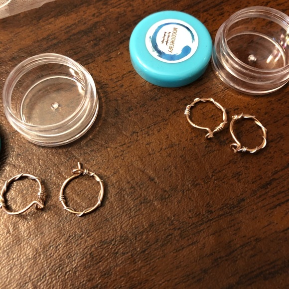 $732 14k Rose Gold 10mm Hoop Earrings - Picture 6 of 10